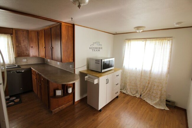 Photo - 706 Davenport St