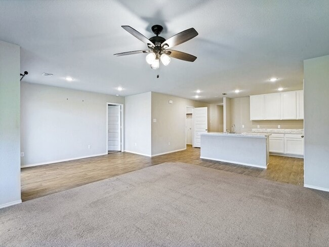 Photo - 616 Timberwood Dr