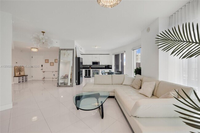 Photo - 60 SW 13th St Unit 1124