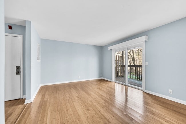 Photo - 221 Summit Ridge Dr