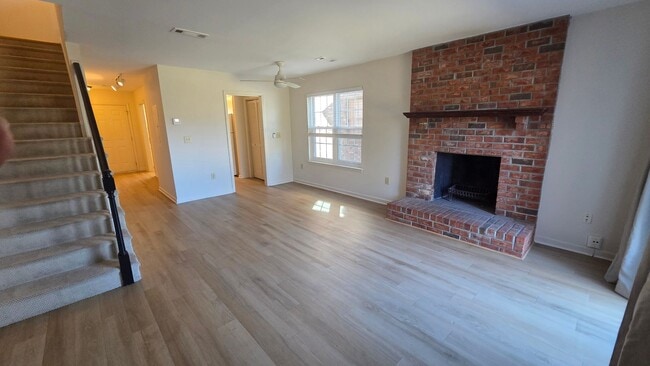 Photo - Charming 2 Bedroom Townhouse