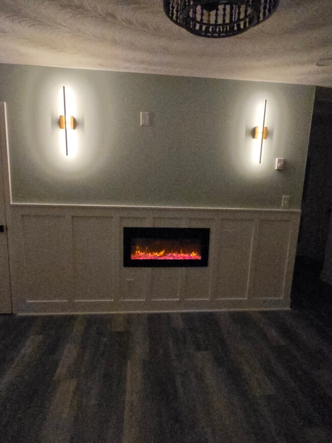 Photo - 118 Forrest Ave Unit A