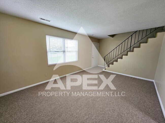Photo - Pinewood Drive Unit 2351 Pinewood