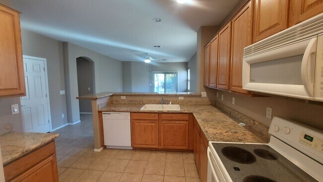 Photo - BEAUTIFUL 4-BEDROOM IN POWER RANCH!