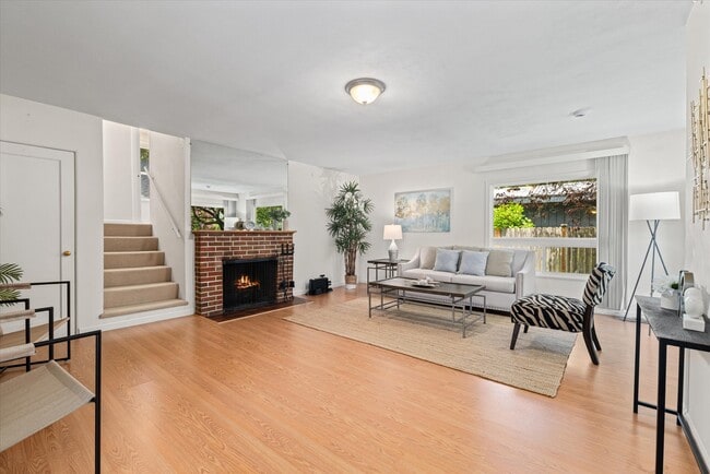 Building Photo - 15701 Stone Ave N Rental