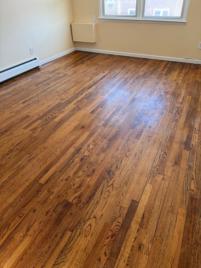 Photo - Brooklyn 1 Unit 2