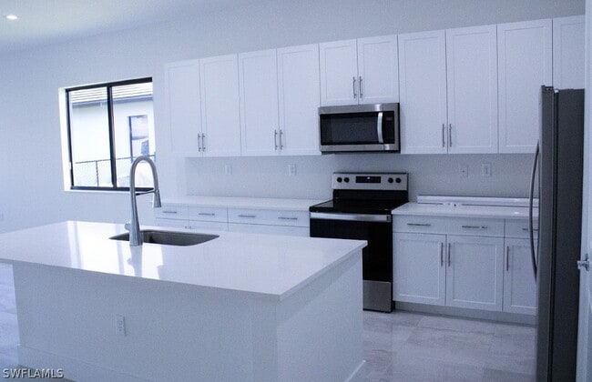 Photo - 5062 Alonza Ave