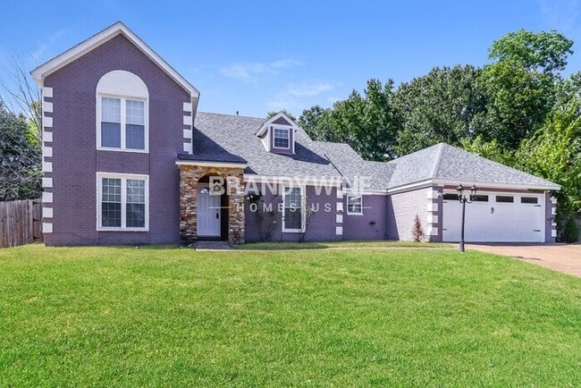 Photo - 8606 Dena Cove W