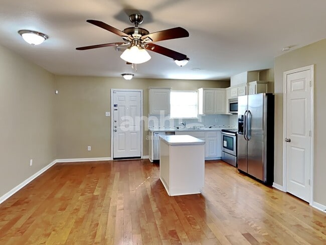 Photo - 4403 Thistle Pond Ct