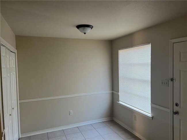 Photo - 126 Lakewood Dr