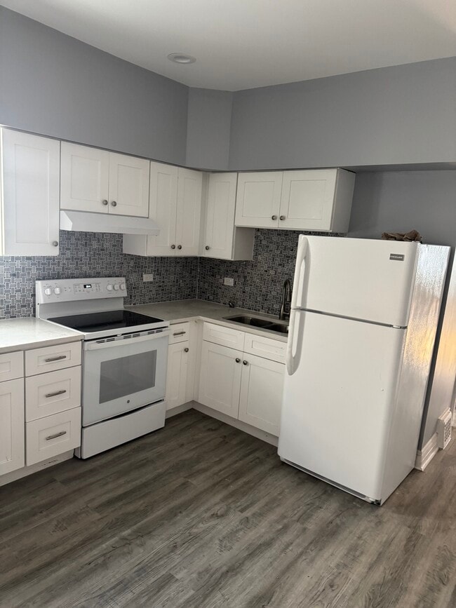 Photo - 6810 S Calumet Ave