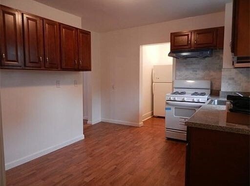 Photo - 64 Clark St Unit 1