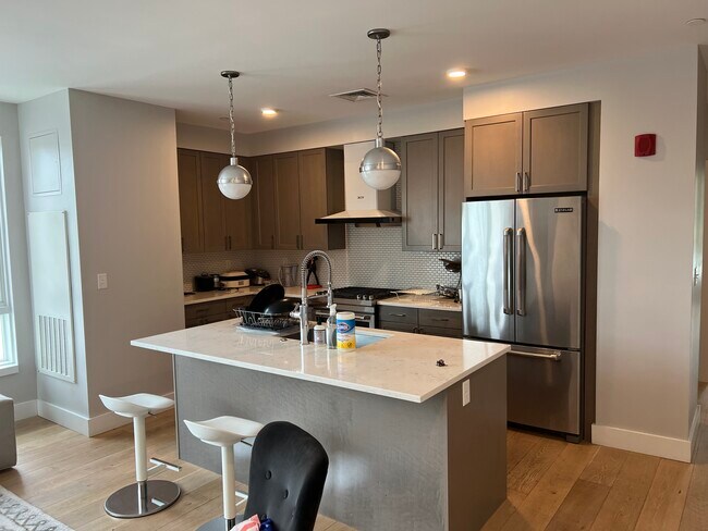 Photo - 1650 Commonwealth Ave Unidad 203