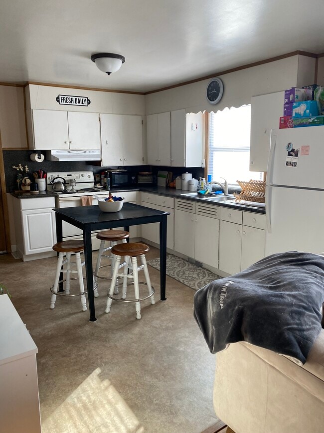 Photo - 1025 W King St Unit 1