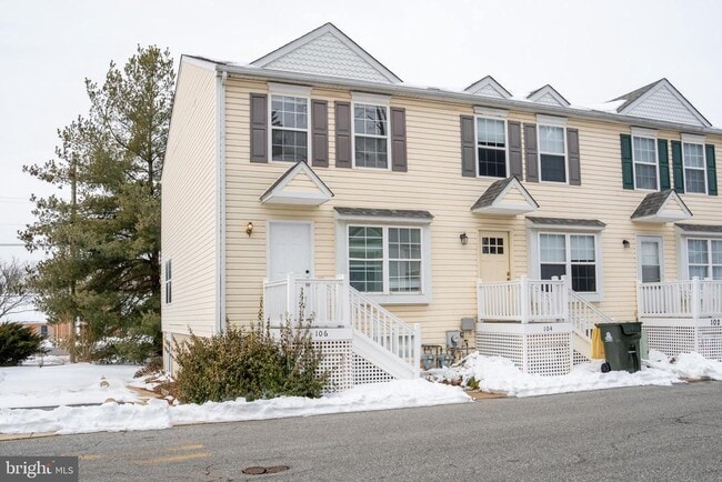 Photo - 106 Gateway Dr