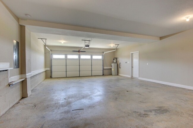 Photo - 1121 Cardinal Creek Dr