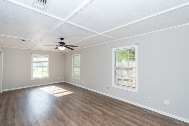 Photo - 2523 S Broadway St