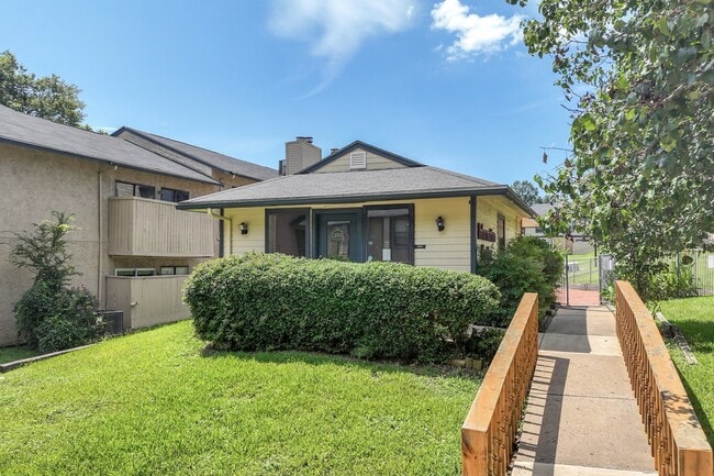 Northview Condominiums