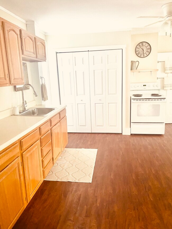 Photo - 104 Main Street Unit Apt #2