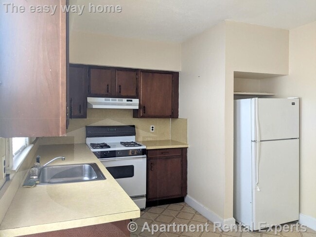 Photo - 1102 Broadway Unit #1