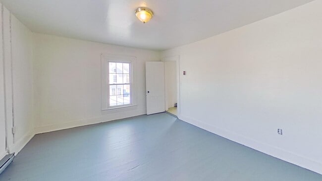 Photo - 8 W Prospect St