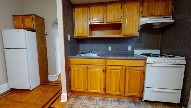 Photo - 413 Pine St Unit 2R