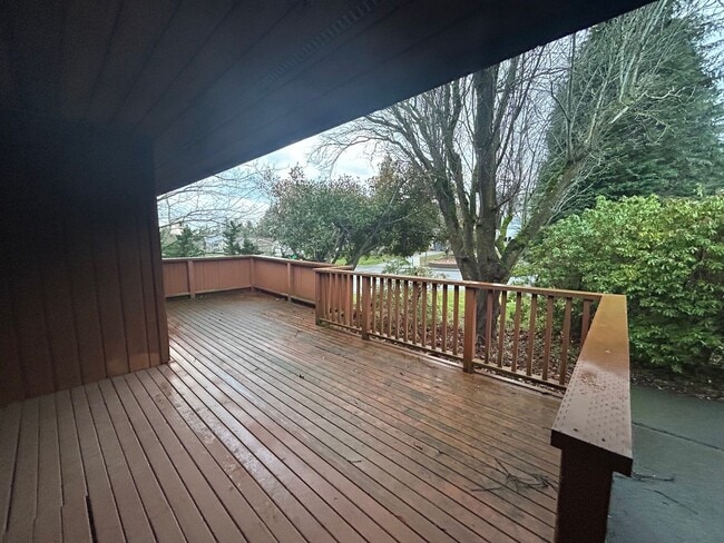 Photo - 5888 Shannon Ave