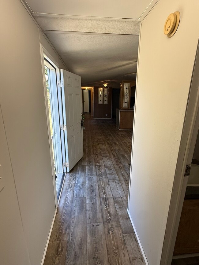 Photo - 48 Valtlee Dr