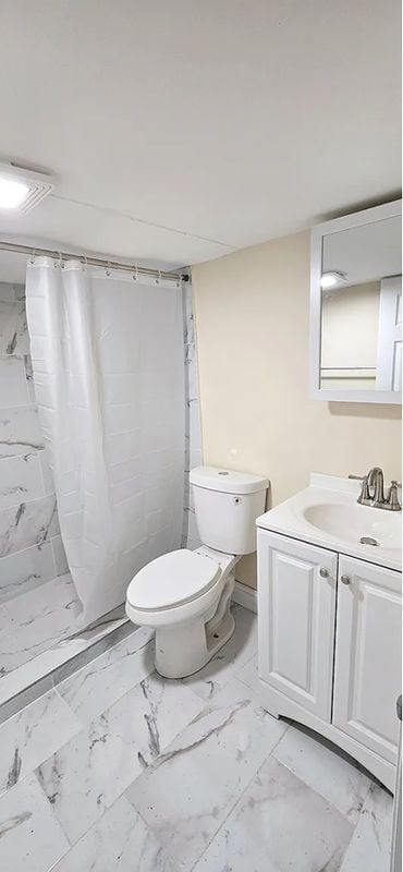 Photo - 3810 Golfview Dr