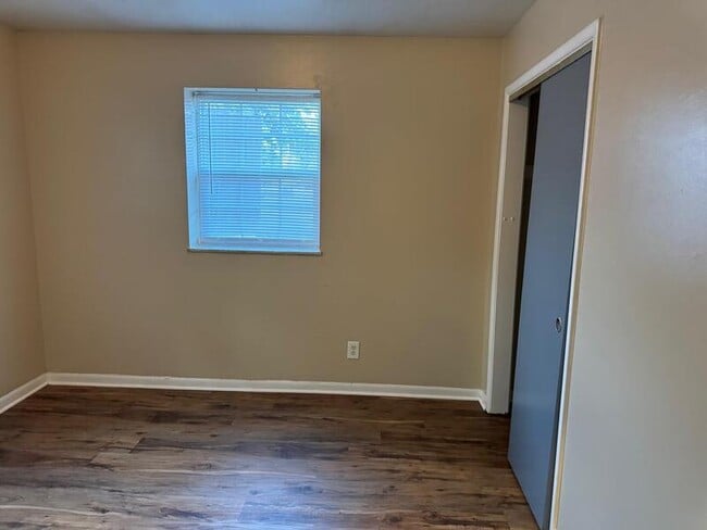 Photo - 2826 S Pennsylvania St Unit Apt B17