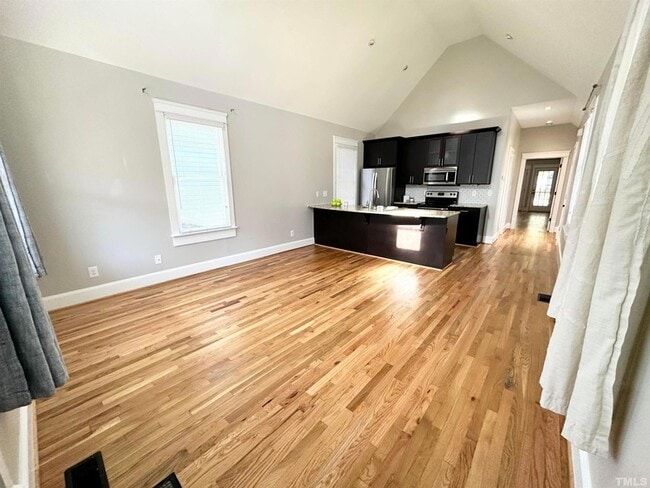 Photo - 614 Dorothea Dr