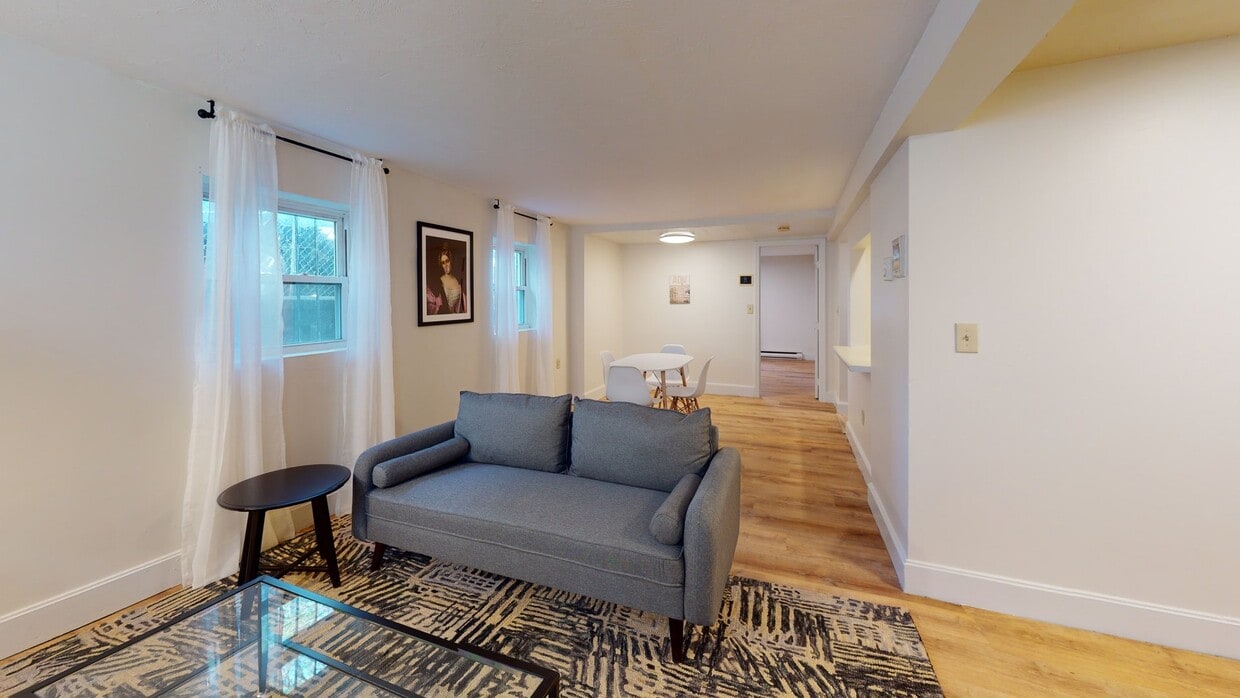 Photo - Private bedroom in 3 bed/1 bath Home