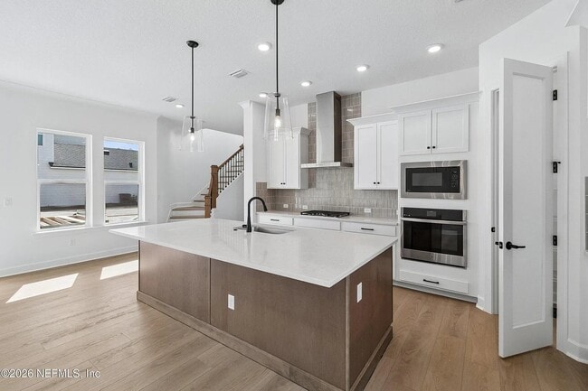 328 Blue Hampton Dr