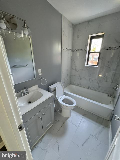 Photo - 4934 Just St NE
