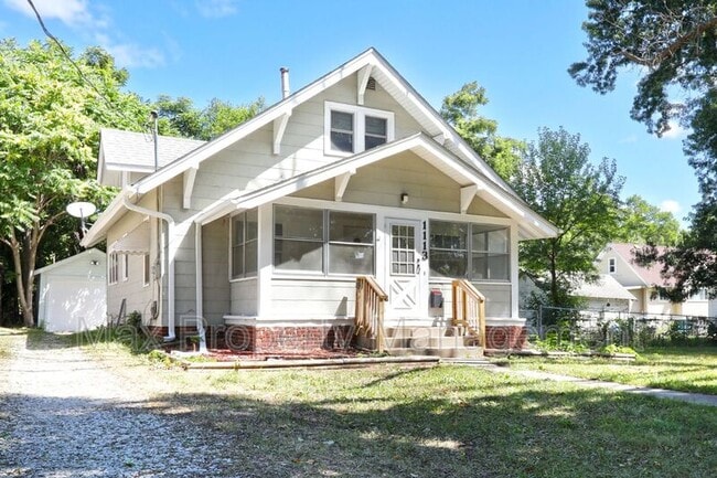 Photo - 1113 Douglas Ave