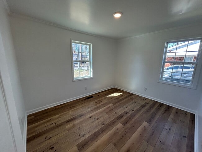 113 Holly Cove