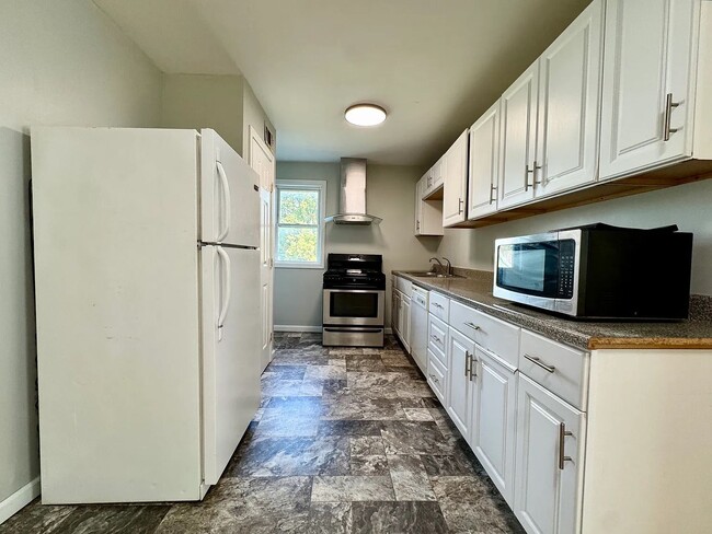 Photo - 518-520 W 5th St Unit 2