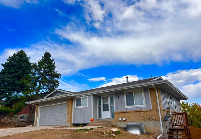 Updated Green Mountain Beauty!! Ready for ... - Updated Green Mountain Beauty!! Ready for ... House