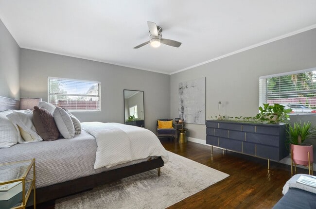 Photo - 2/2 condo downtown-Walk to Lake Eola