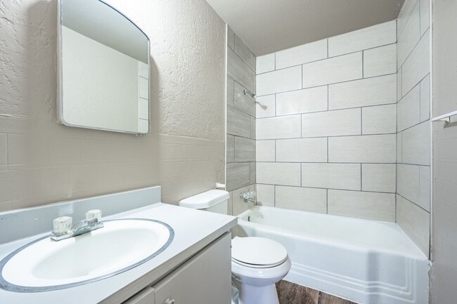 Photo - 927 S Bryan St Unit 927 S Bryan #A