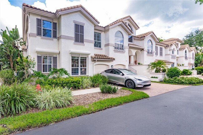 Photo - 181 Colonade Cir Unidad 1405