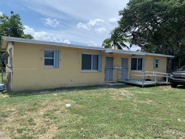 Photo - 7446 NW 17th Ave Apartment Unit 7446