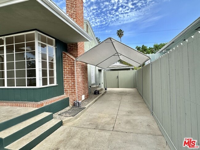 Photo - 1206 Greenacre Ave