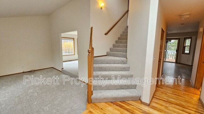 Photo - 12220 Ravena Pl NW