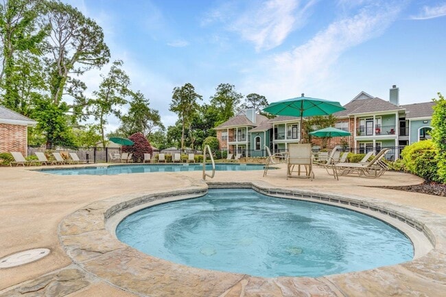 Audubon Lake Apartment Homes