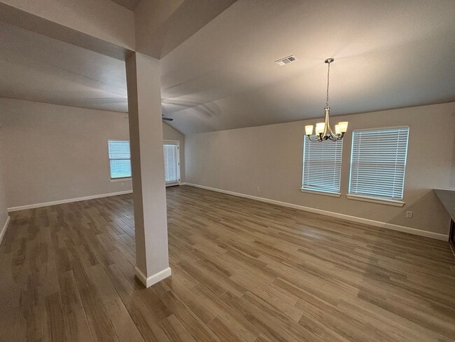 Photo - Wonderful 3 Bed 2 Bath Home in Norman