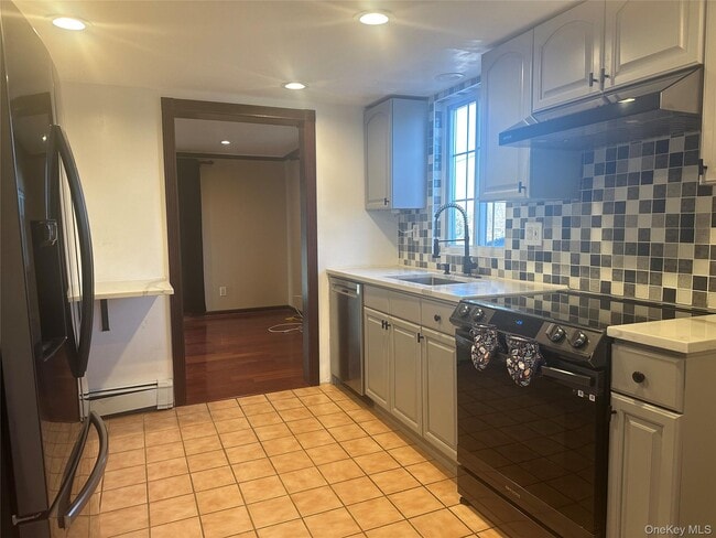 Photo - 524 Jerusalem Ave