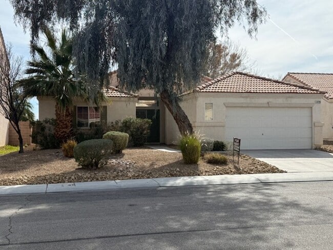 Photo - **GORGEOUSLY REMODELED & SUPER UPGRADED!!  LARGE 4 BD 2 BA SINGLE STORY HOME**$2,100**