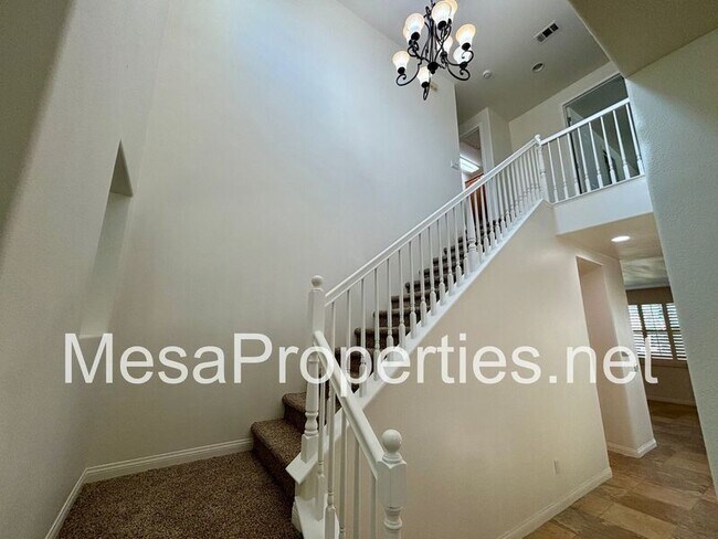 Photo - 5729 Nutwood Pl