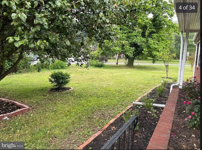 Photo - 1160 Sterling Rd